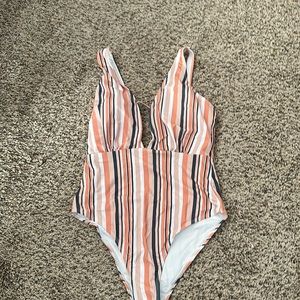 Cupshe bathing suit Never worn